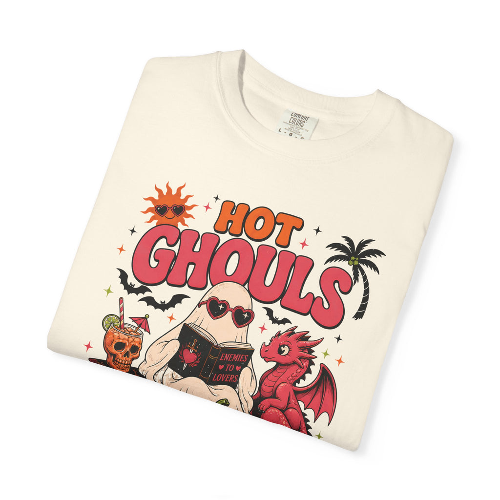 Hot Ghouls Read Romantasy T-Shirt