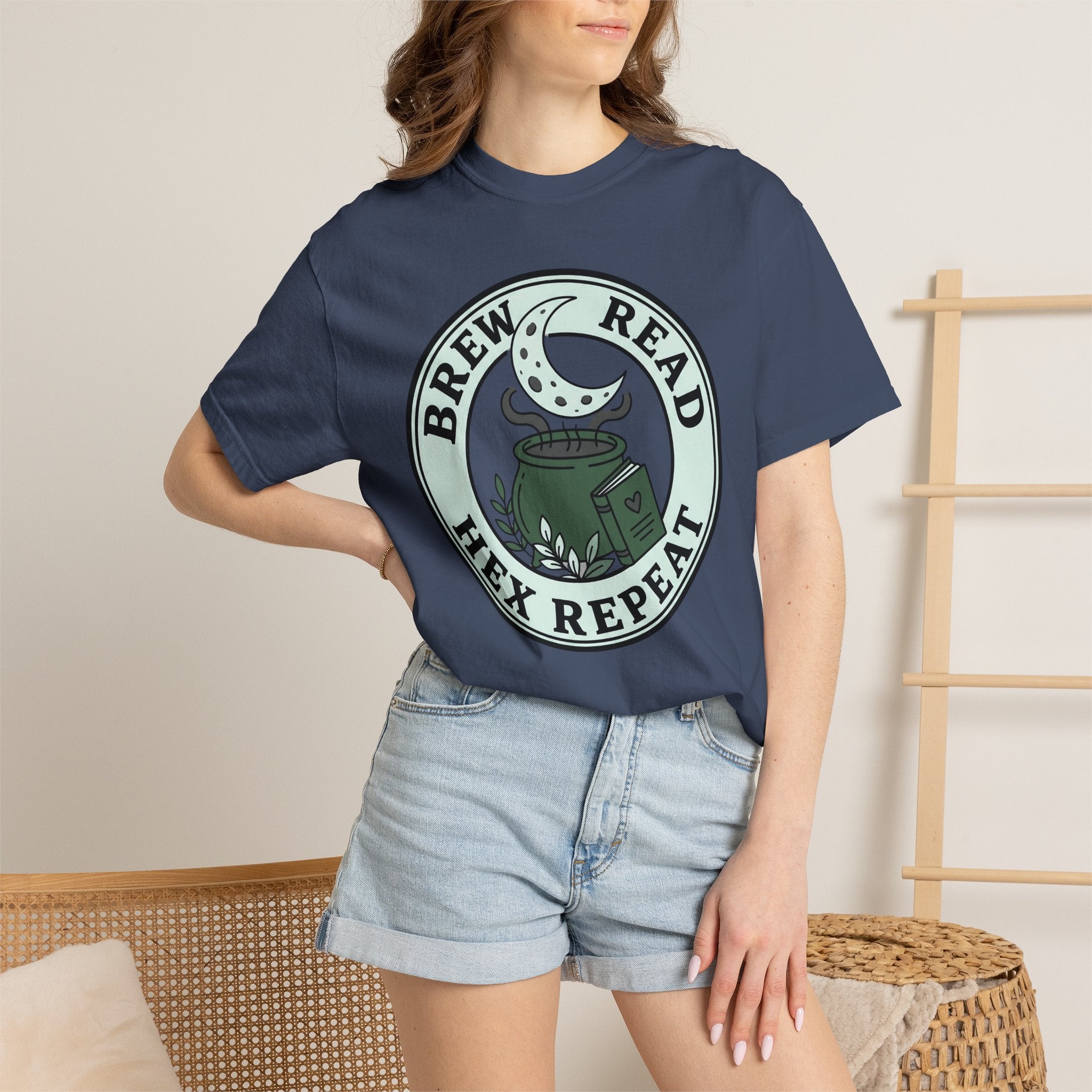 Green Brew Read Hex Repeat Circle Badge T-Shirt