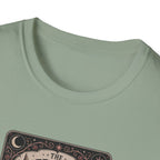 The Red Flag and Yet I Kept Reading Tarot T-Shirt