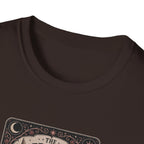 The Red Flag and Yet I Kept Reading Tarot T-Shirt