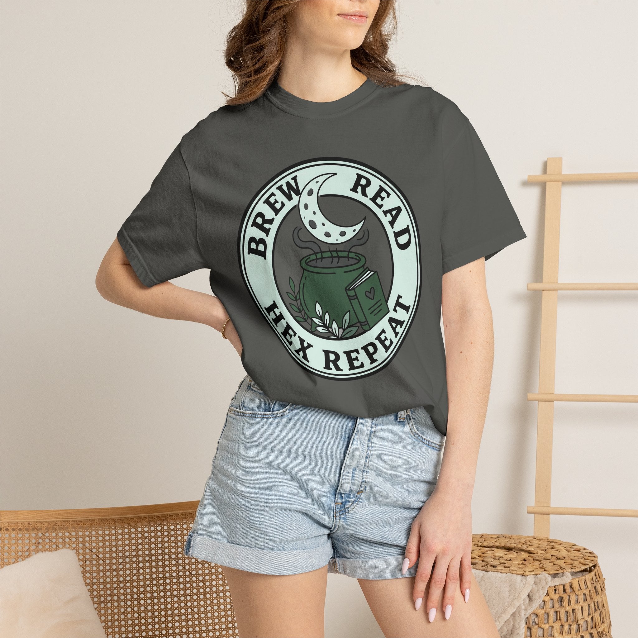 Green Brew Read Hex Repeat Circle Badge T-Shirt